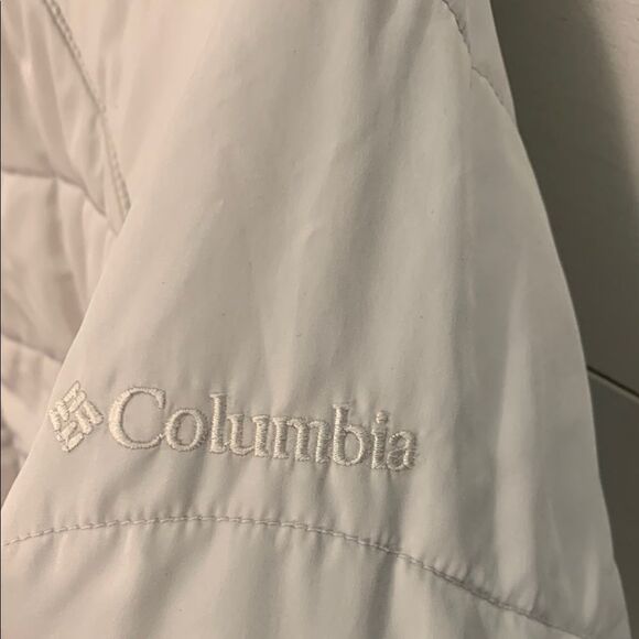 Columbia white puffer quilted zip up jacket Womans size medium - Picture 6 of 12